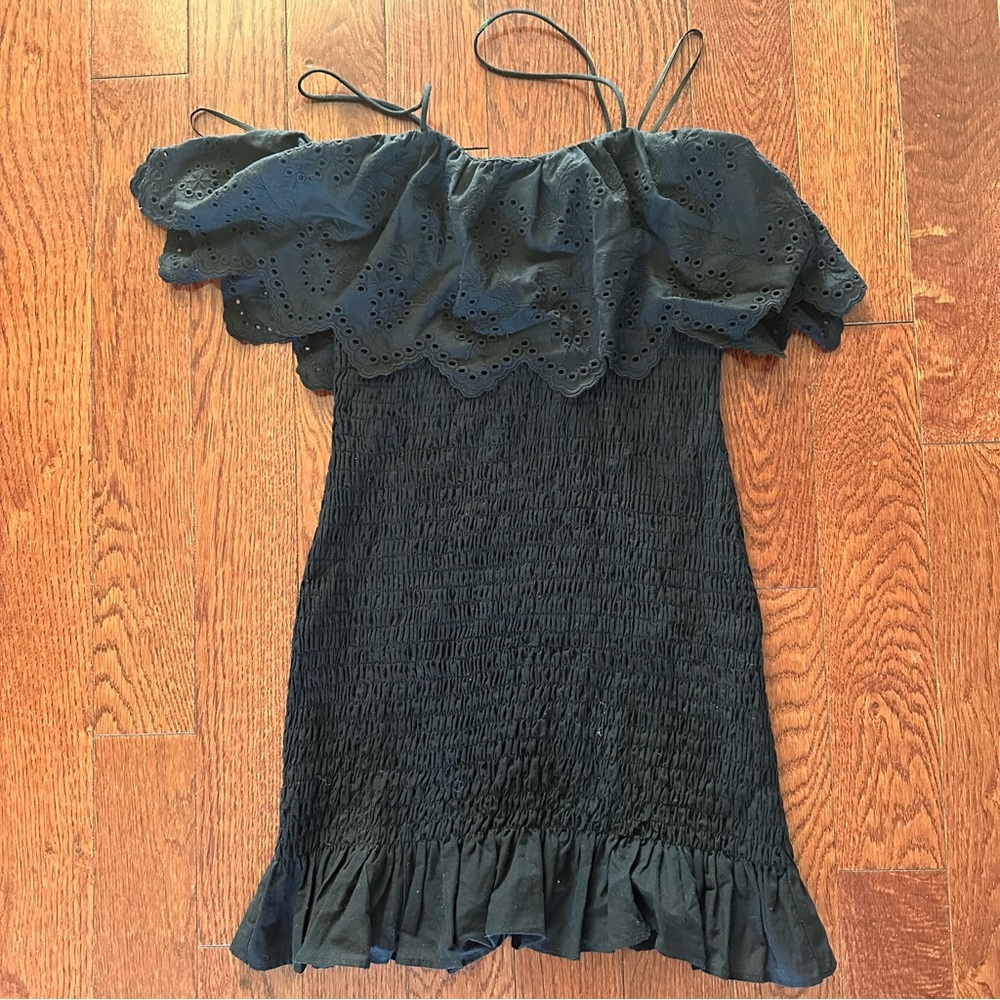 Zara eyelet black mini